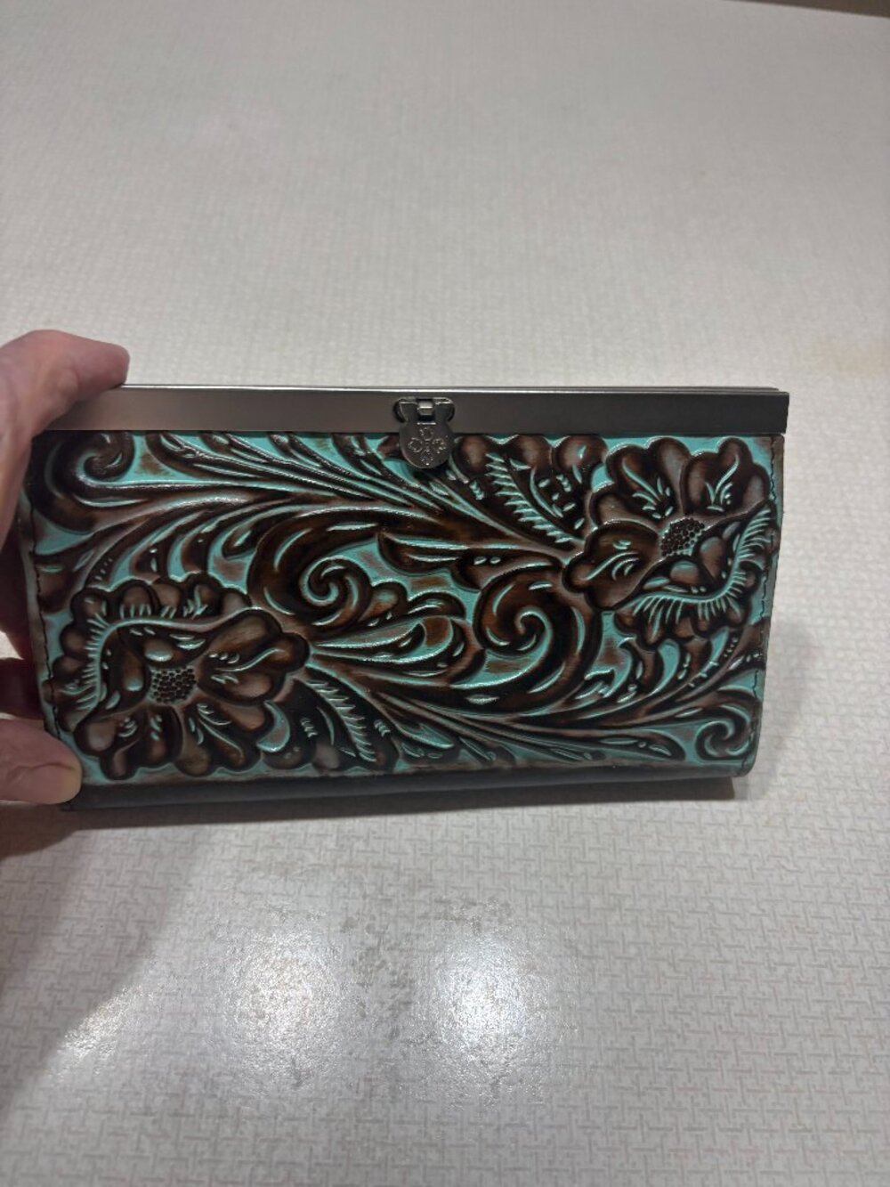 Patricia Nash Cauncy Wallet in Tooled Turquoise and Brown (Excellent condition)